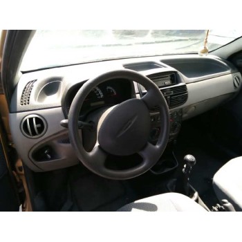 fiat punto berlina (188) del año 2000