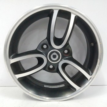 LLANTA SIRIUS BLACK 5 0JX15H2ET34 3H 3X110 5