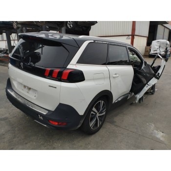 peugeot 5008 del año 2017