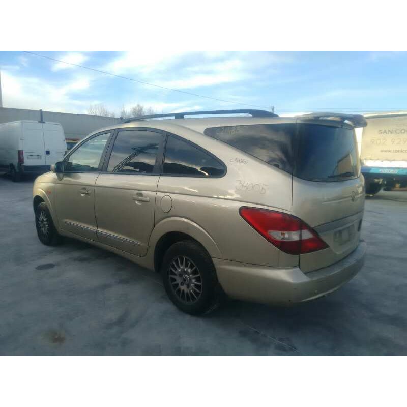SSANGYONG RODIUS I 2006