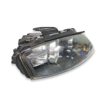 Recambio de faro derecho para audi a3 (8p) 1.6 referencia OEM IAM  PARA PULIR 
