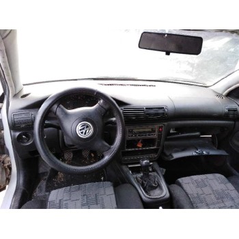 volkswagen passat berlina (3b2) del año 1998