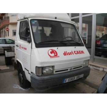 nissan trade 100 del año 1996