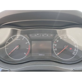 opel corsa e del año 2016