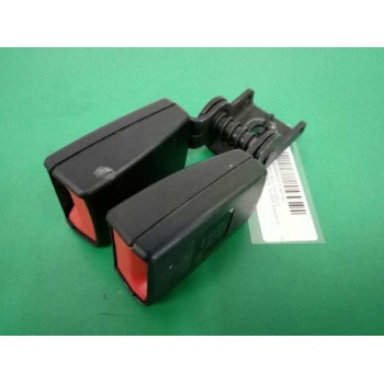 Recambio de enganche cinturon izquierdo para opel astra j sports tourer excellence referencia OEM IAM 13354863 TRASERO 