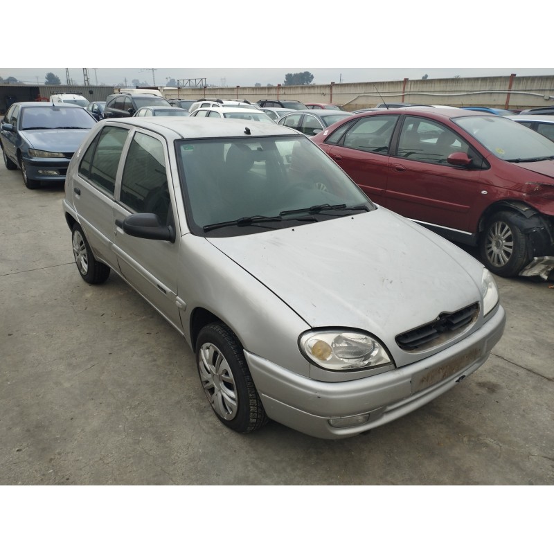 citroën saxo del año 2000