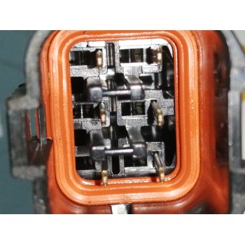 Recambio de cerradura puerta trasera izquierda para kia sorento 2.5 crdi cat referencia OEM IAM 814103E010  