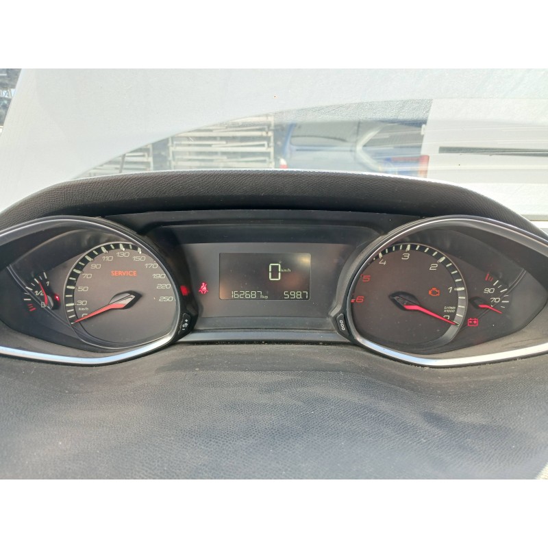 PEUGEOT 308 SW II (LC_, LJ_, LR_, LX_, L4_) 2015