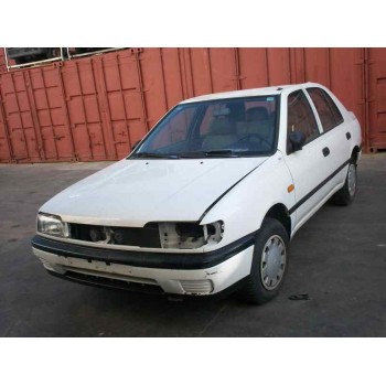 nissan sunny berlina (n14) del año 1995