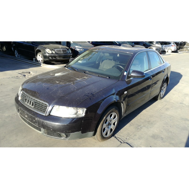 AUDI A4 B6 (8E2) 2001