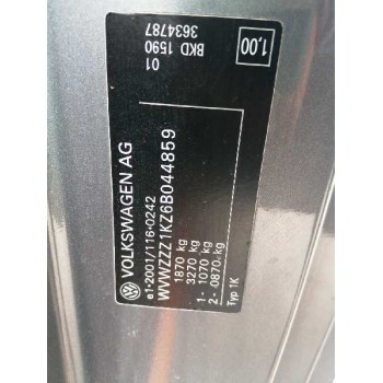 volkswagen golf v berlina (1k1) del año 2006