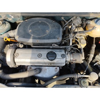 volkswagen polo berlina (6n1) del año 1997