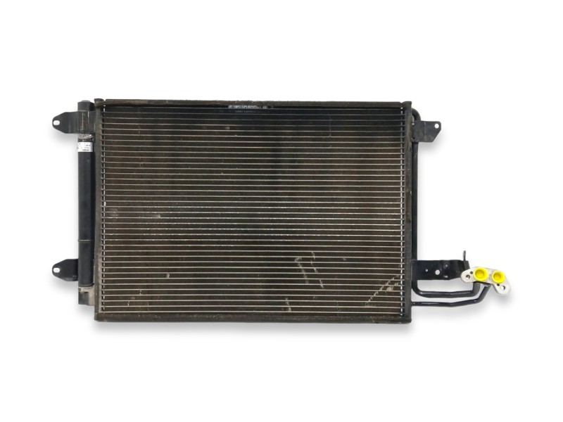 Recambio de condensador / radiador aire acondicionado para audi a3 (8p) 1.6 referencia OEM IAM 1K0820411F  