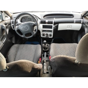 opel astra f berlina del año 1996