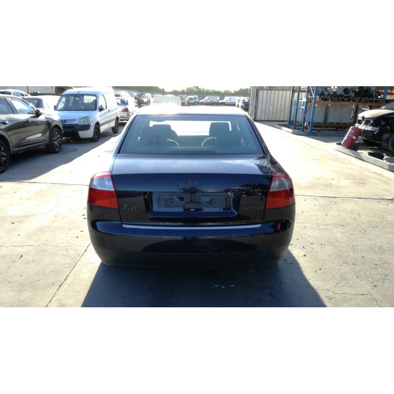 AUDI A4 B6 (8E2) 2001