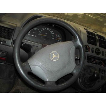 mercedes-benz vito (w638) caja cerrada del año 1999