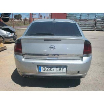 opel vectra c berlina del año 2005