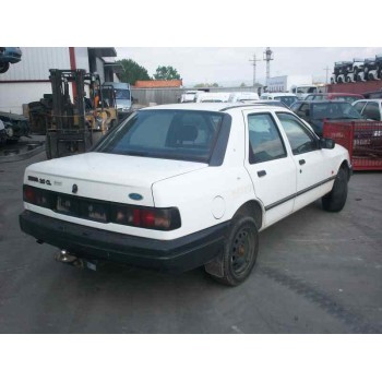 ford sierra berlina del año 1987