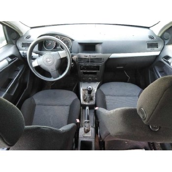 opel astra h (a04) del año 2005