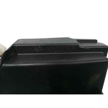 Recambio de cerradura puerta trasera derecha para dacia sandero 0.9 tce cat referencia OEM IAM 825022281RF  