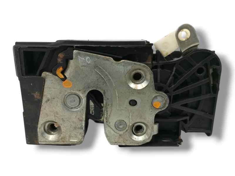 Recambio de cerradura puerta delantera derecha para dacia sandero 0.9 tce cat referencia OEM IAM 805039362RF  
