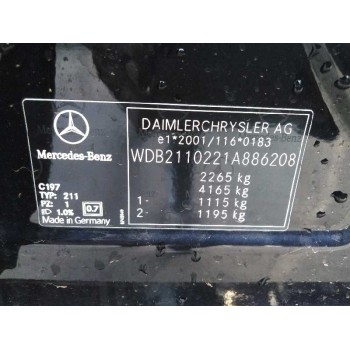 mercedes-benz clase e (w211) berlina del año 2005