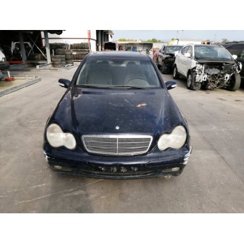 mercedes-benz clase c (w203) del año 2001