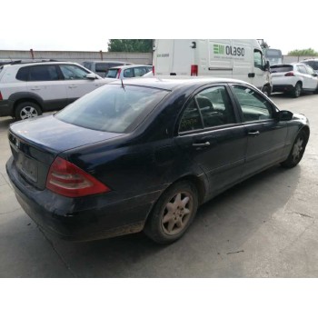 mercedes-benz clase c (w203) del año 2001