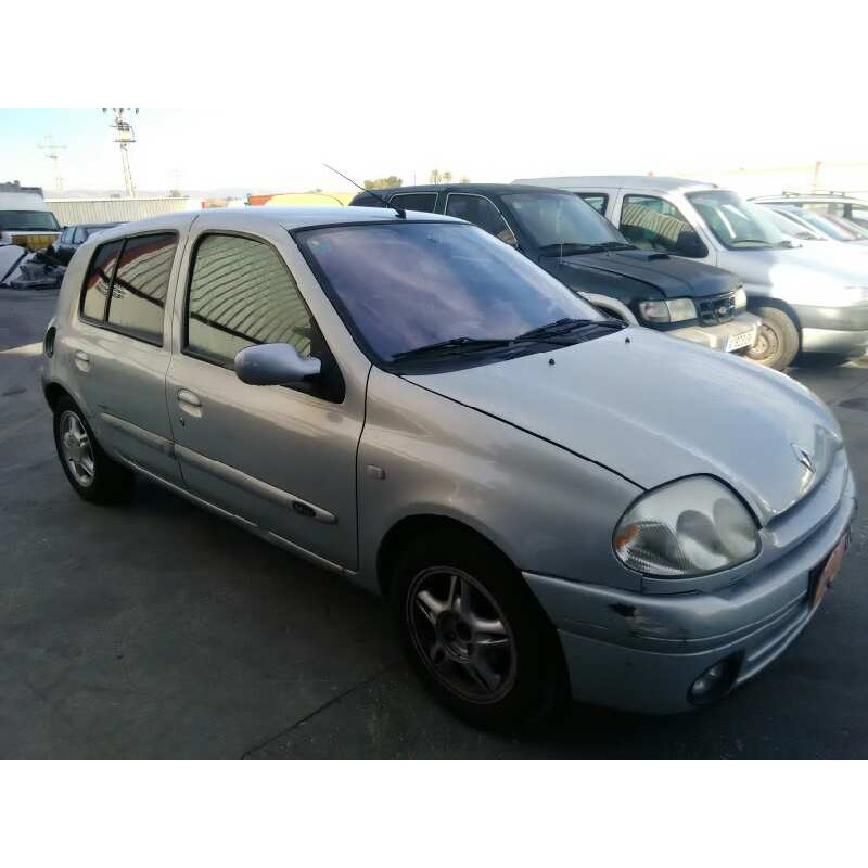 renault clio ii fase i (b/cbo) del año 2000