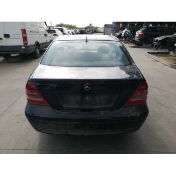 mercedes-benz clase c (w203) del año 2001
