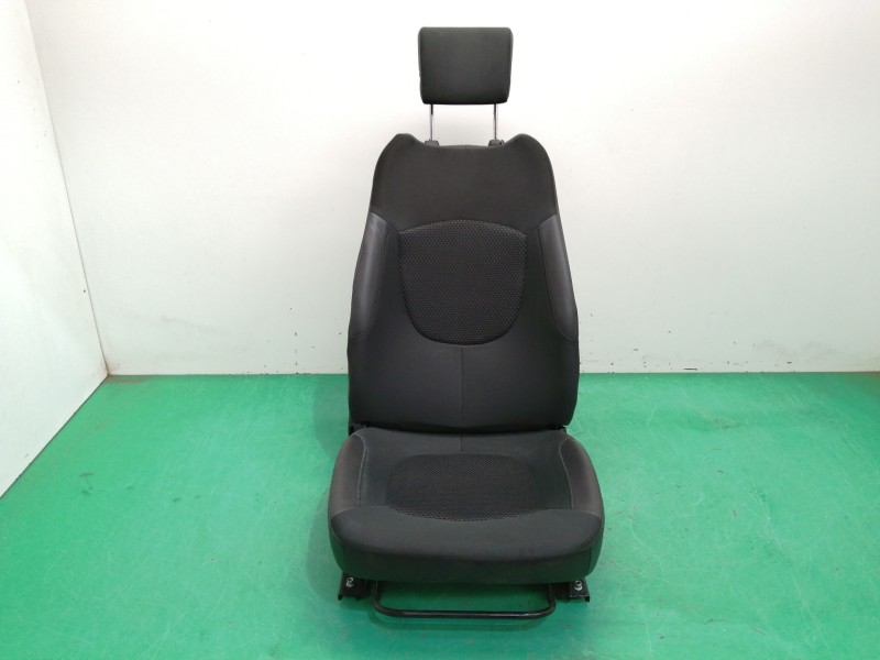 Recambio de asiento delantero izquierdo para microcar due 84 / l / pa referencia OEM IAM OBSERVAR FOTOS Recambio de asiento delantero izquierdo para microcar due 84 / l / pa referencia OEM IAM OBSERVAR FOTOS