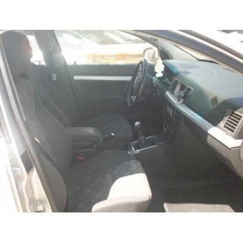 opel vectra c berlina del año 2005