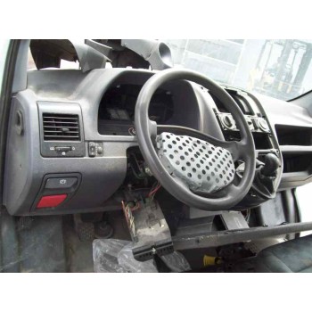 mercedes-benz vito (w638) caja cerrada del año 1999