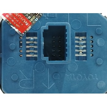 Recambio de warning para toyota yaris 1.5 16v cat referencia OEM IAM 839500D100  