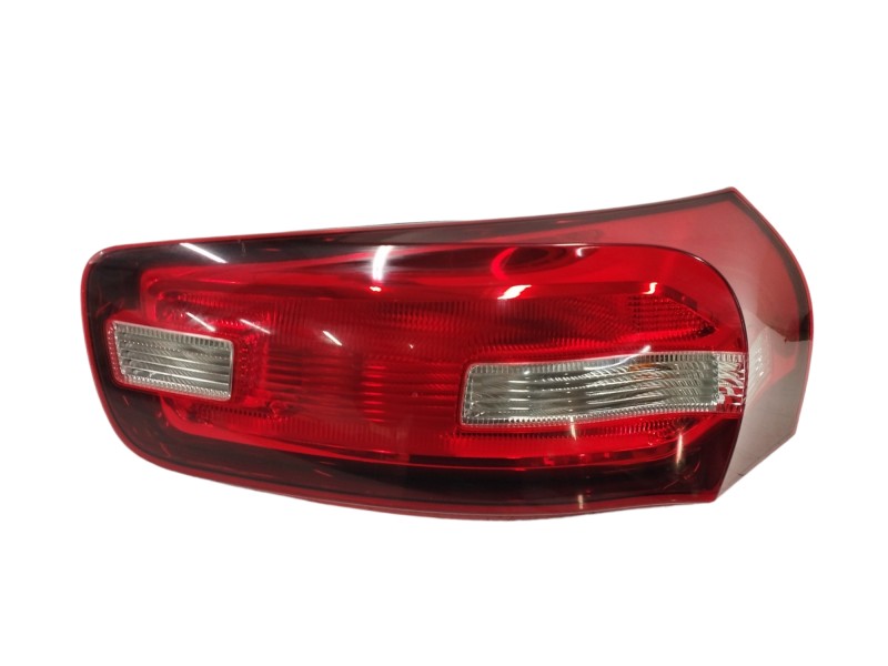 Recambio de piloto trasero derecho para citroën c4 picasso 1.6 blue-hdi fap referencia OEM IAM 9676120680  