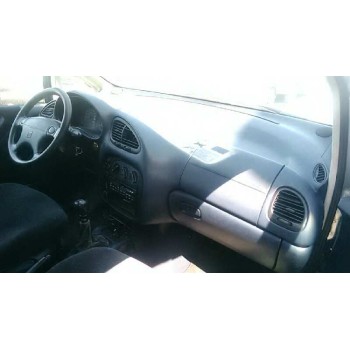 seat alhambra (7v8) del año 2000