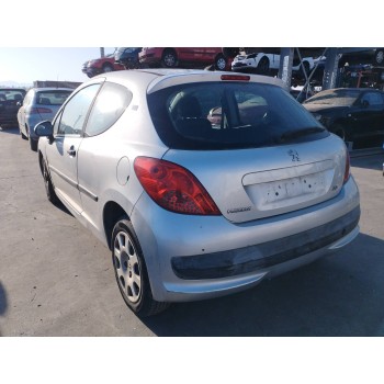 peugeot 207 del año 2007