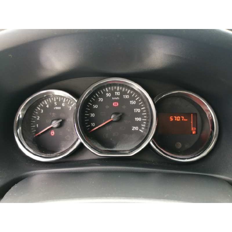 DACIA SANDERO II (B8_) 2014