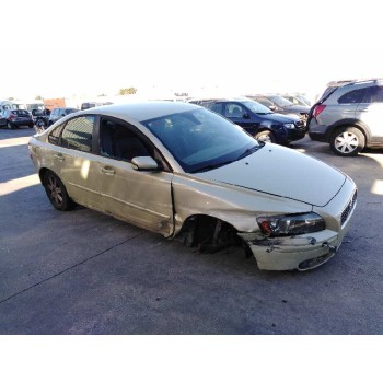 volvo s40 berlina del año 2006