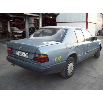 mercedes-benz clase e (w124) berlina del año 1986