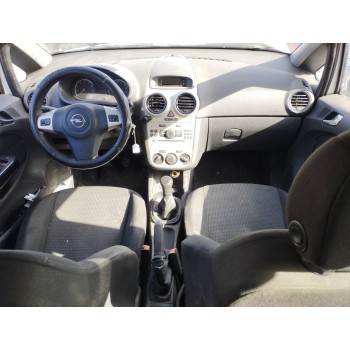 opel corsa d del año 2010
