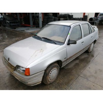 opel kadett e del año 1990