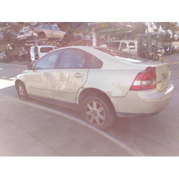 volvo s40 berlina del año 2006