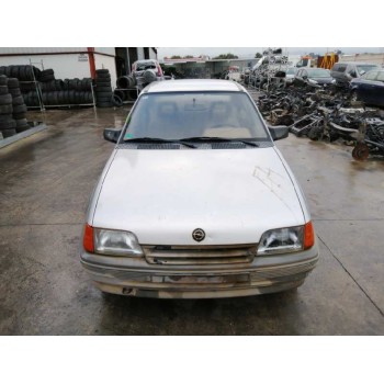 opel kadett e del año 1990