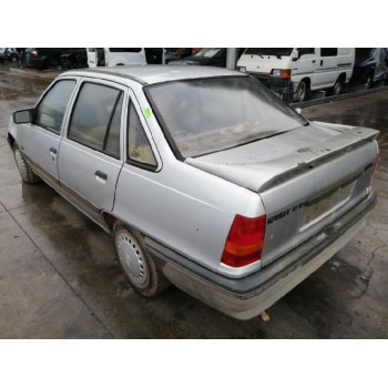 opel kadett e del año 1990