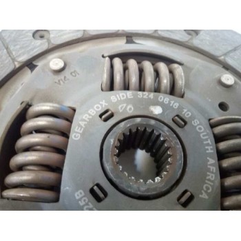 Recambio de kit embrague para renault master ii phase 2 caja cerrada 2.5 diesel referencia OEM IAM 412304501 324061610 