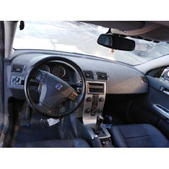 volvo s40 berlina del año 2006