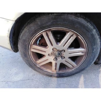 volvo s40 berlina del año 2006