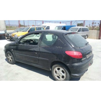 peugeot 206 berlina del año 2002