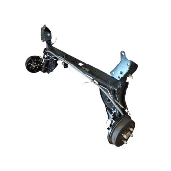 Recambio de puente trasero para dacia sandero 0.9 tce cat referencia OEM IAM 555012648R  